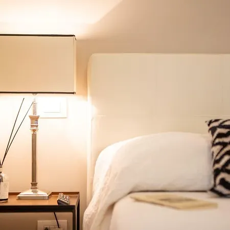 Santa Croce Luxury 2 Bedroom Appartamento Firenze
